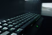 razer-blackwidow-v3-mini-65-wireless-mechanical-gaming-keyboard-1500px-tu3-0004.avif