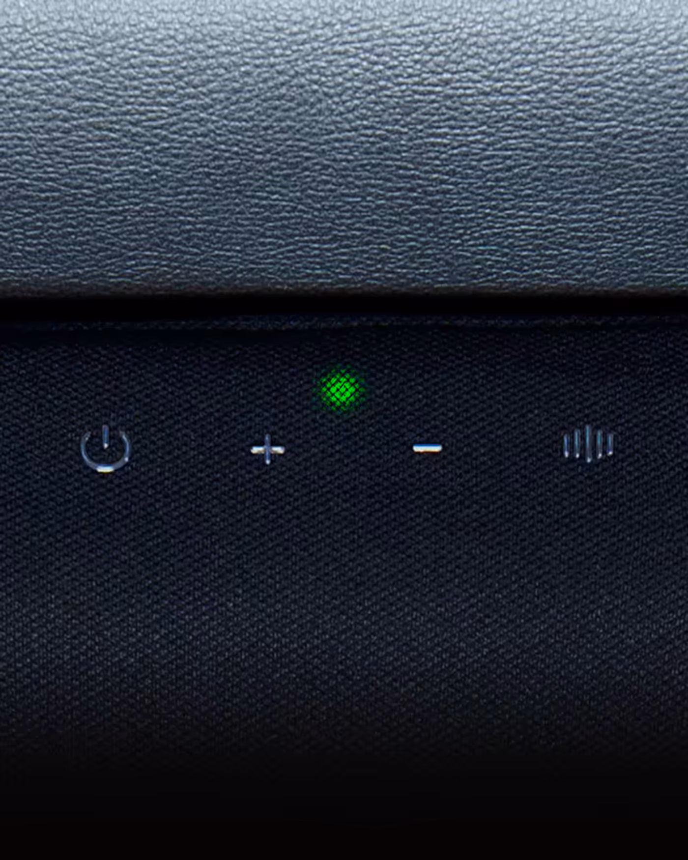 Customizable EQ settings with quick presets for gaming, music, and multimedia