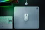 razer-deathadder-v4-pro-wireless-mouse-white-1500px-v1-0006.webp