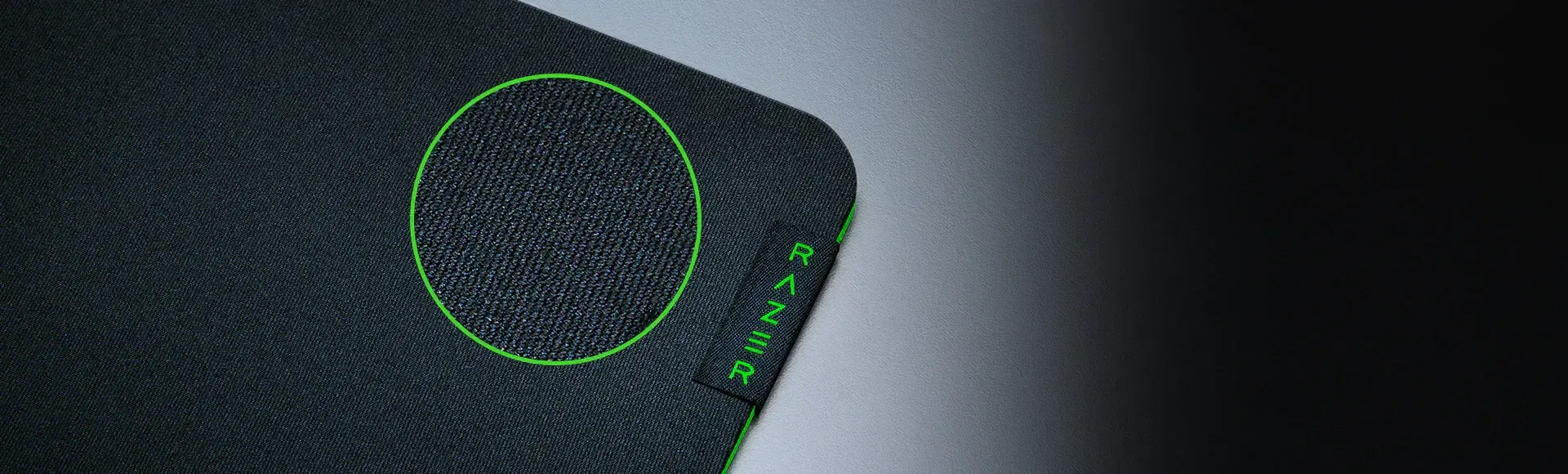 Razer Gigantus V2 Gaming Mouse Pad - Texture Detail