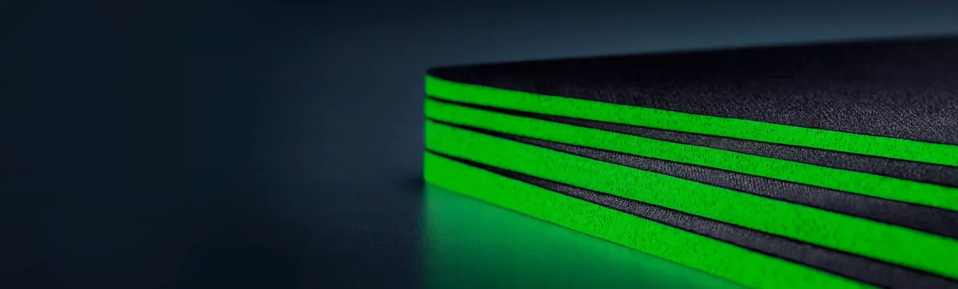 Razer Gigantus V2 Gaming Mouse Pad - Base Detail