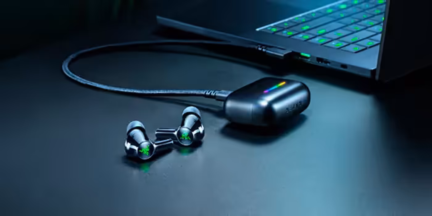 Razer Hammerhead V3 X HyperSpeed case side profile view