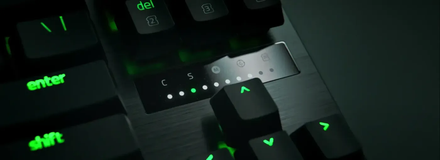 Razer Huntsman V3 Pro TKL LED indicator array showing actuation and sensitivity status