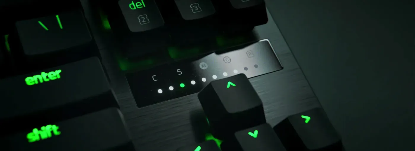 Keyboard showing LED array indicator for on-the-fly adjustment of settings