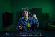 razer-kraken-kitty-v3-pro-wireless-headset-black-1500px-tu2-0001.avif