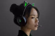razer-kraken-kitty-v3-x-wired-headset-black-1500px-tu3-0004.avif