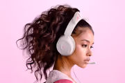 razer-kraken-kitty-v3-x-wired-headset-white-1500px-tu3-0003.avif