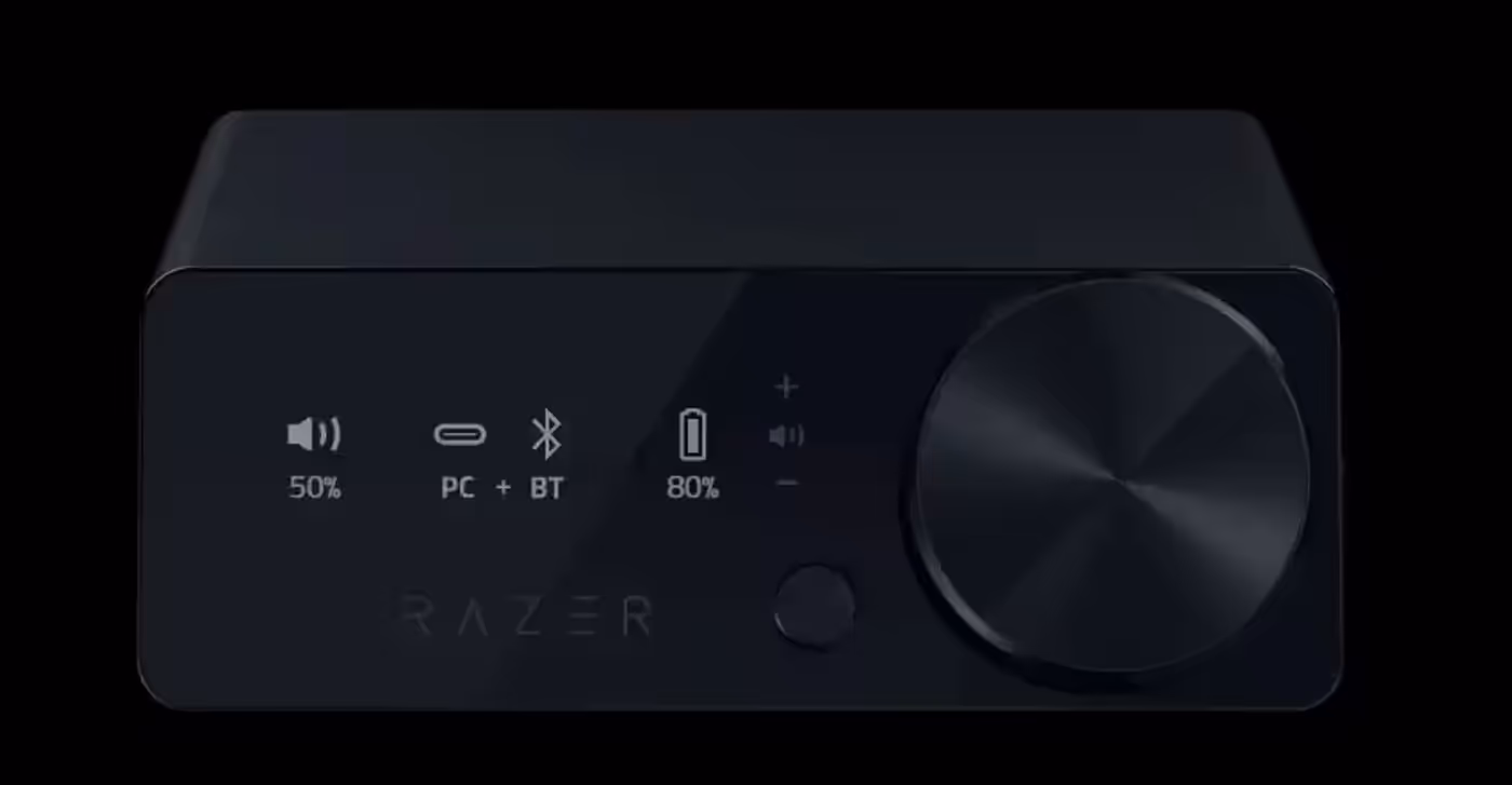 Headset status and configuration settings display interface