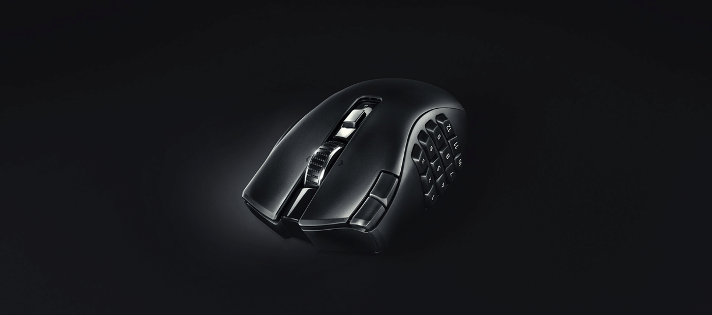 Razer Naga V2 HyperSpeed wireless gaming mouse detailed view