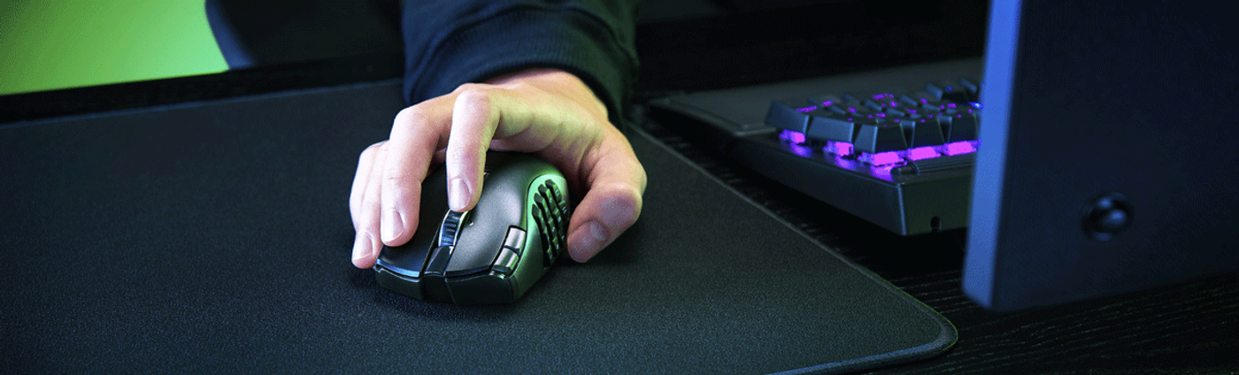 Razer Naga V2 HyperSpeed wireless gaming mouse full view