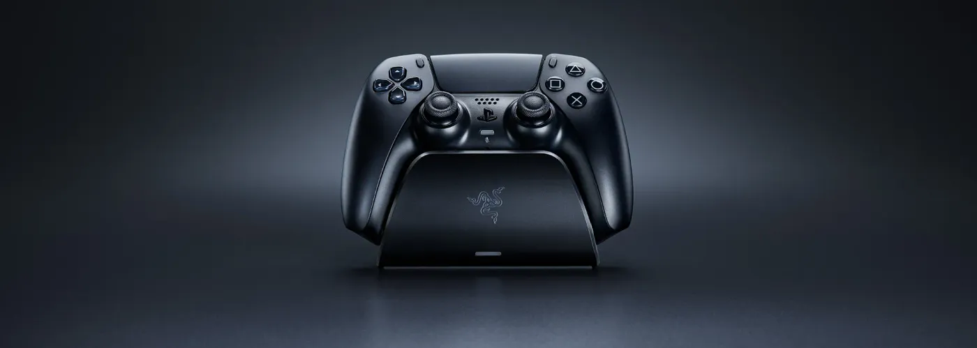 Razer Quick Charging Stand color-matched to controller