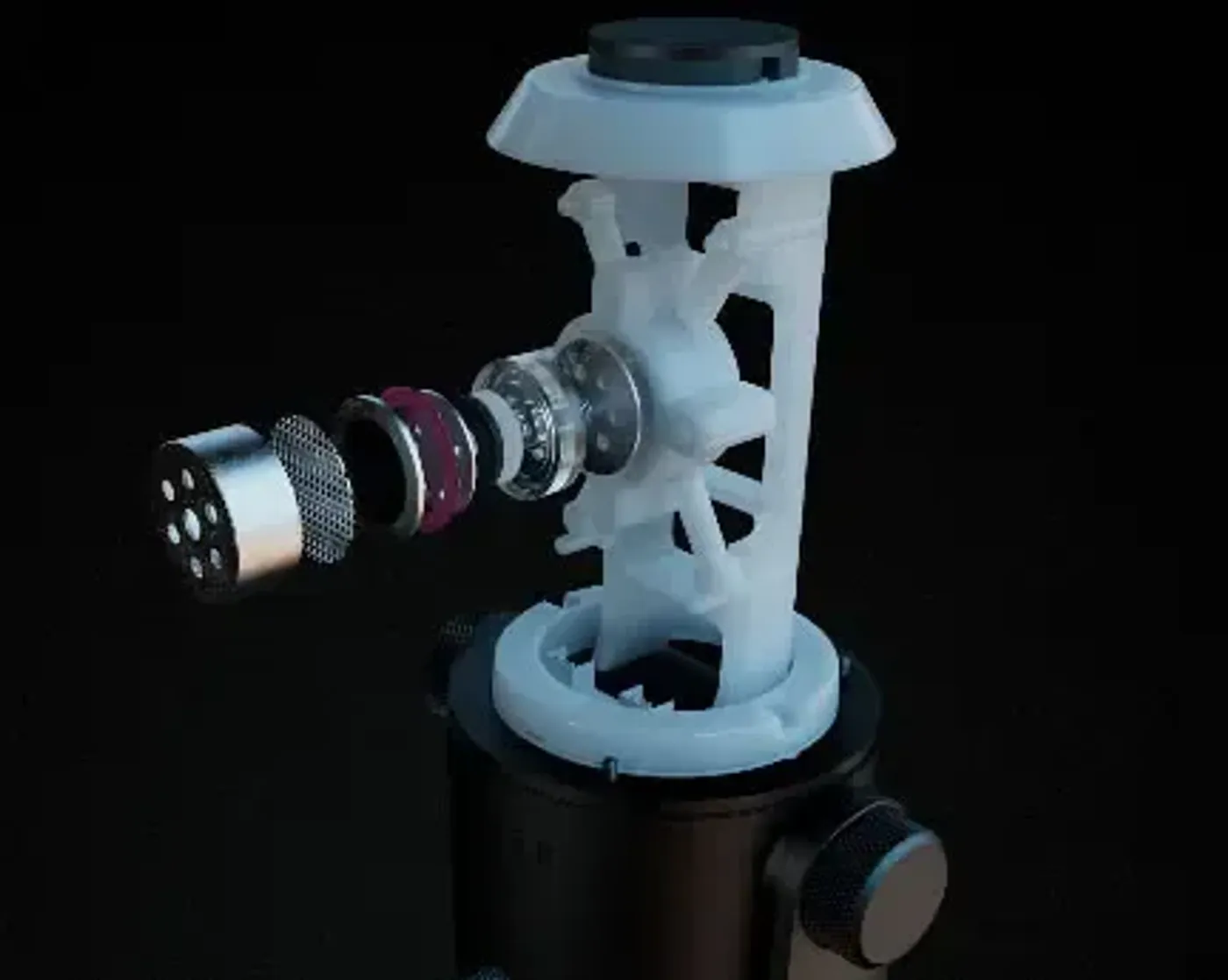 Supercardioid condenser microphone demonstrating high-fidelity audio capture