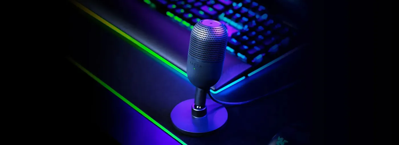 Razer Seiren V3 Mini Ultra Microphone in Black design view