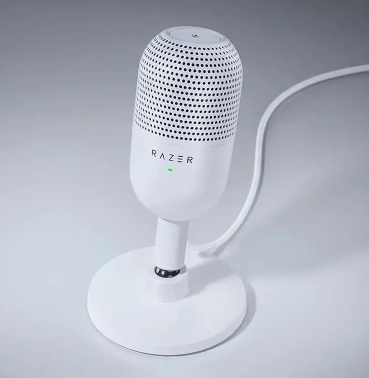 Razer Seiren V3 Mini shown with its adjustable stand and accessories