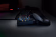 razer-tartarus-v2-chroma-gaming-keypad-1500px-tu2-0001.avif