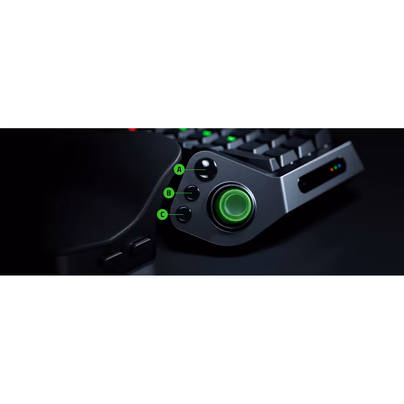 Close-up of the Razer Tartarus V2 Pro TMR thumbstick and its three dedicated buttons