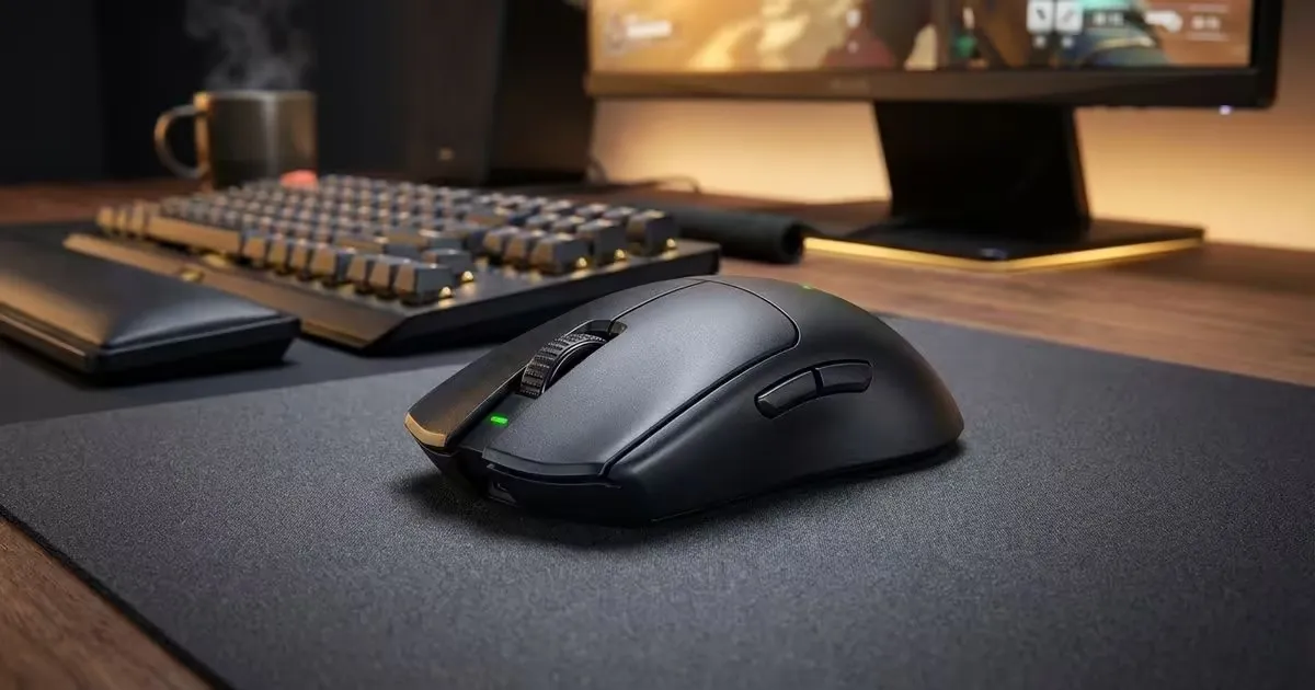 Razer Viper V3 Pro Wireless 54g Gaming Mouse 35K DPI | Evetech