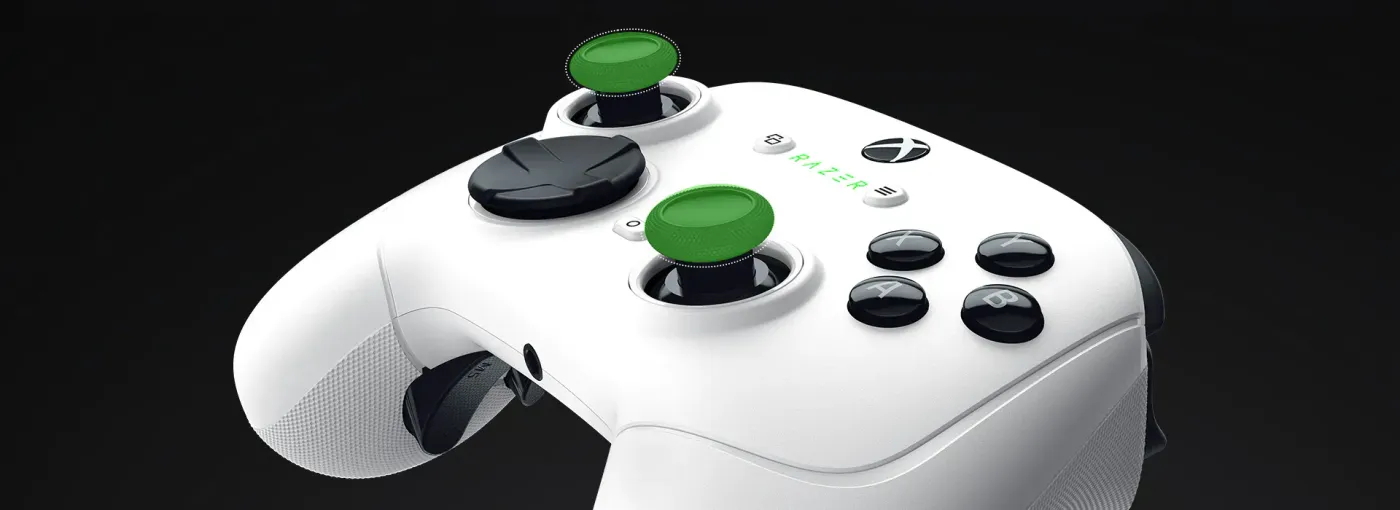 Detailed view of the Wolverine V3 Pro paddles and claw-grip bumpers