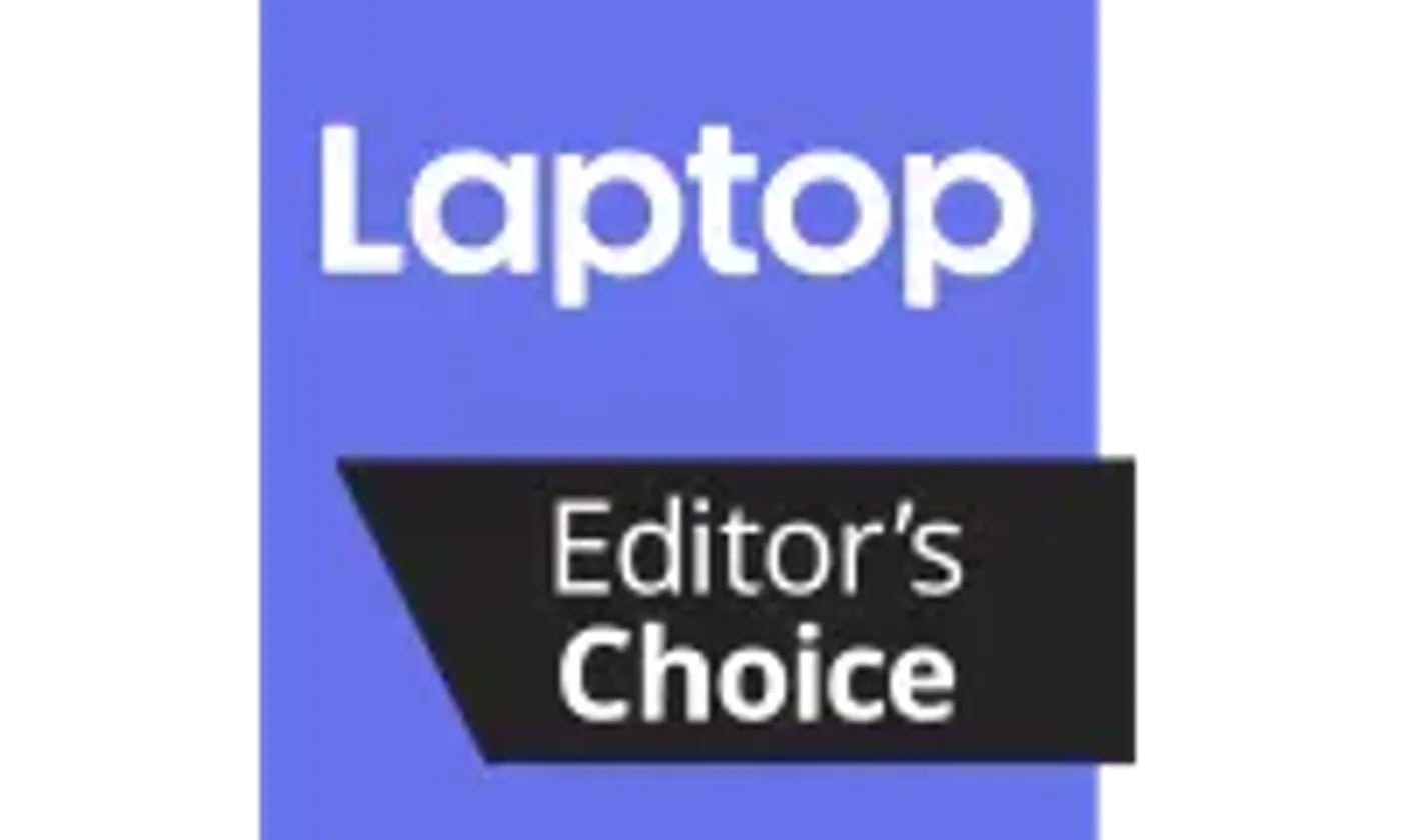 Promotional panel highlighting the Razer Wolverine V3 Pro claw-grip bumpers