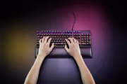 Razer RC21-01470200-R3M1 Ergonomic Wrist Rest 444mm - image 9