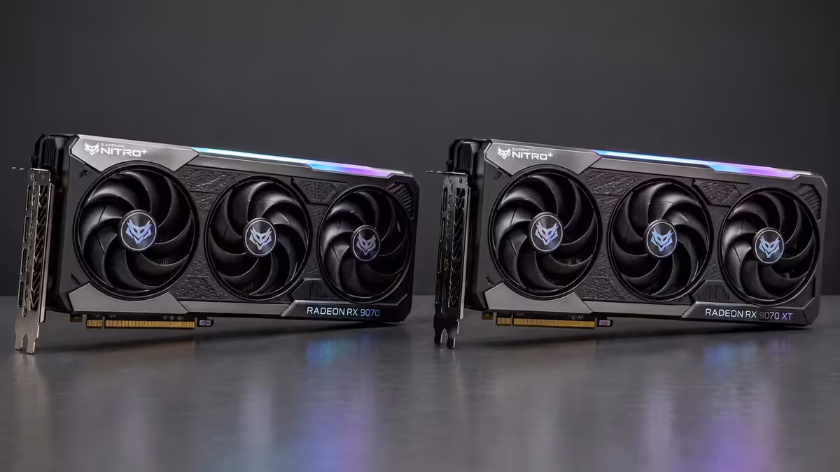 Sapphire Nitro+ 9070 and 9070 XT side-by-side