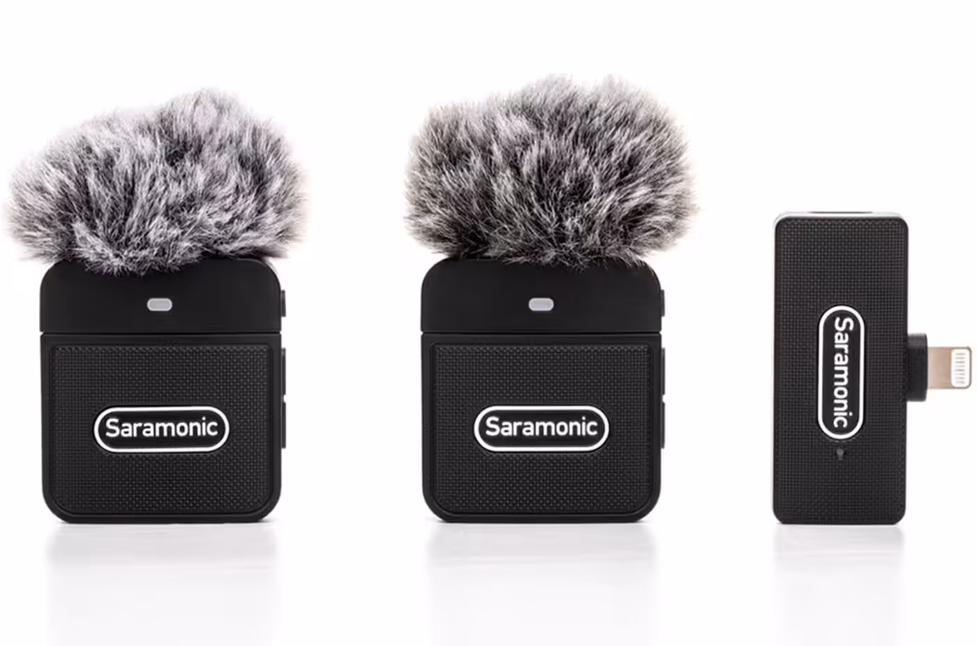 Saramonic Blink 100 B4 wireless microphone system with two transmitters and receiver