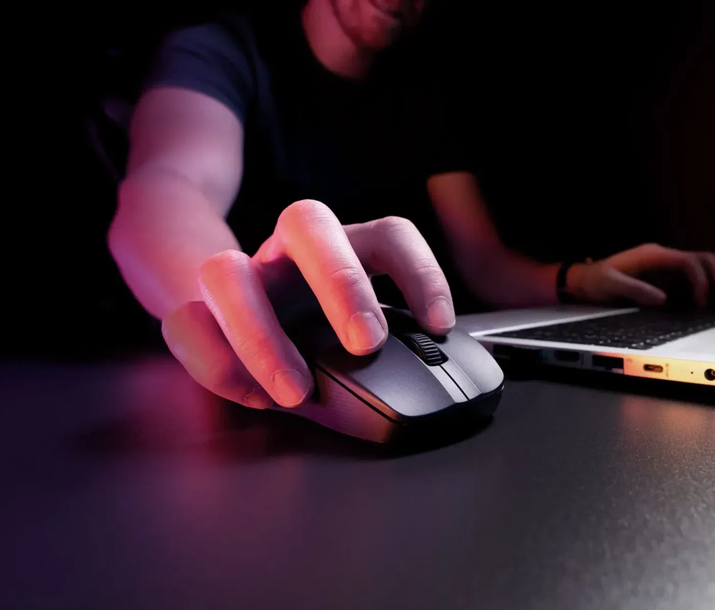 User hands utilizing the Pure Air's dual wireless system with 2.4GHz and Bluetooth switching