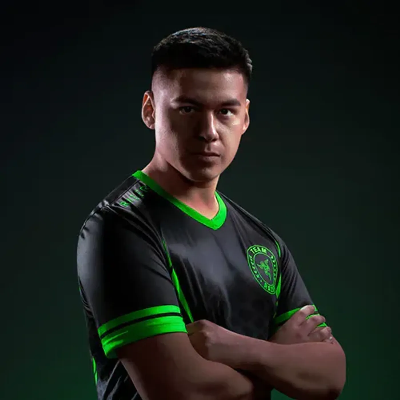 Shotzzy, 3-time Call of Duty World Champion, showcasing professional gaming optimization