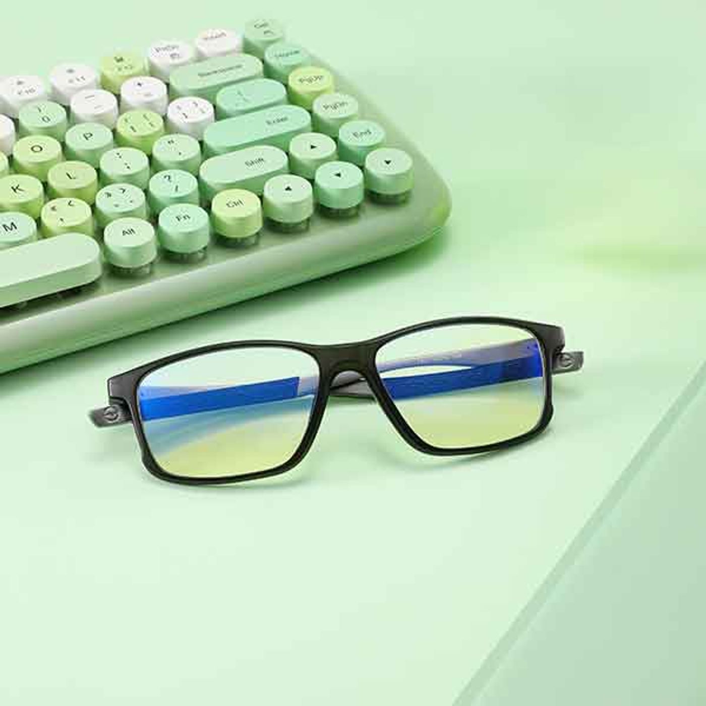 Evetech Virtuoso Anti-Blue Light Gaming Glasses in Blue
