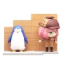 spy-x-family-anya-and-penguin-hold-figure-v1.webp