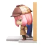 spy-x-family-anya-and-penguin-hold-figure-v3.webp
