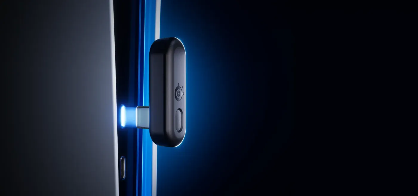 L-shaped USB-C wireless adapter supplied with the Arctis Nova 3P
