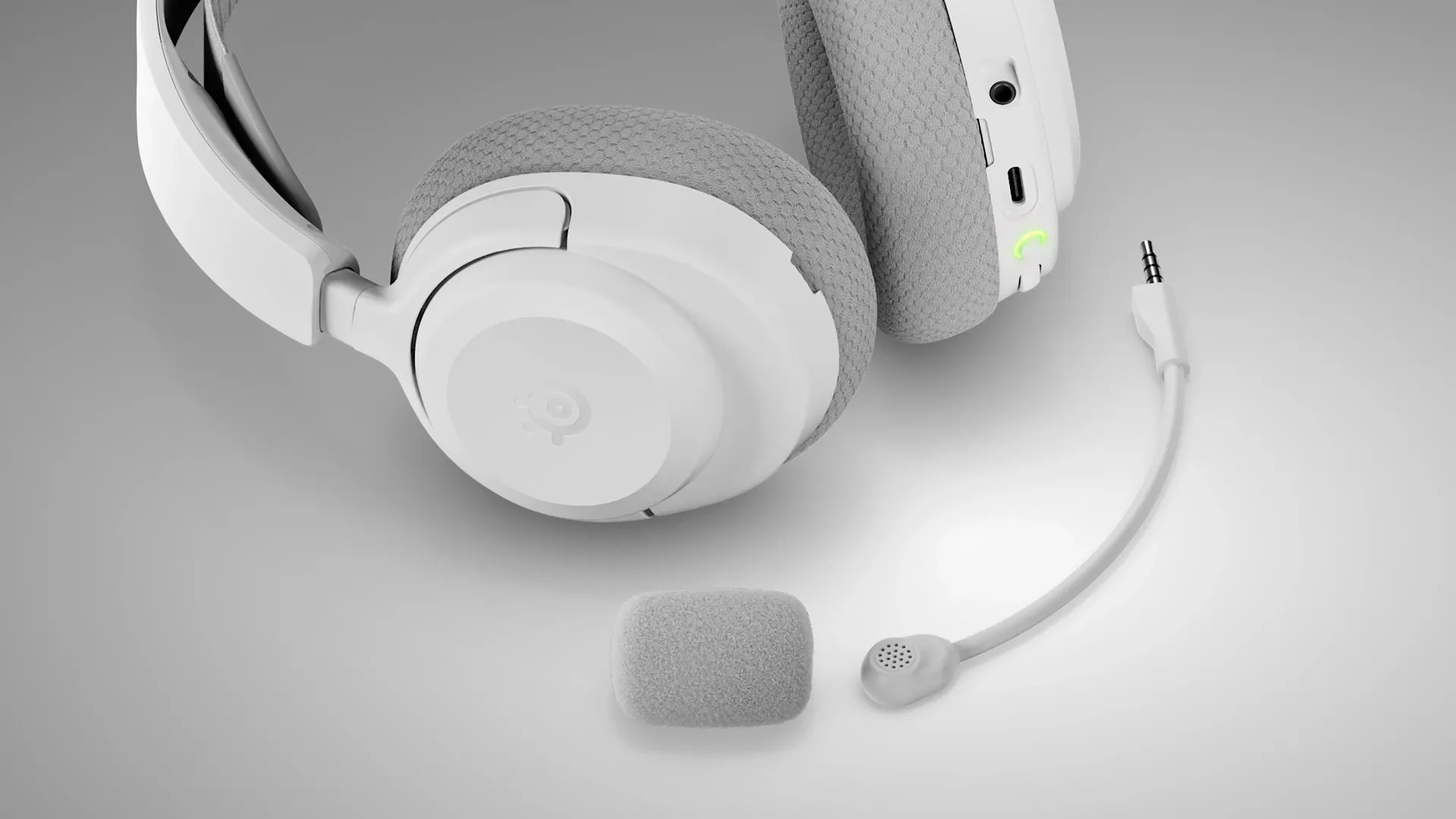 SteelSeries Arctis Nova 3P Wireless – 360° Audio, 38H Battery