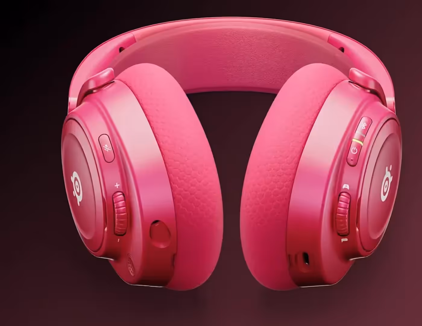 Close-up of the on-ear controls including volume and ChatMix dials.