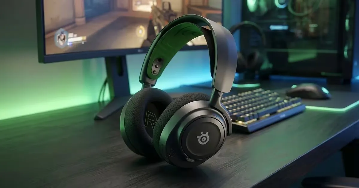 SteelSeries Arctis Nova 7X Wireless Headset — 2.4GHz + Bluetooth
