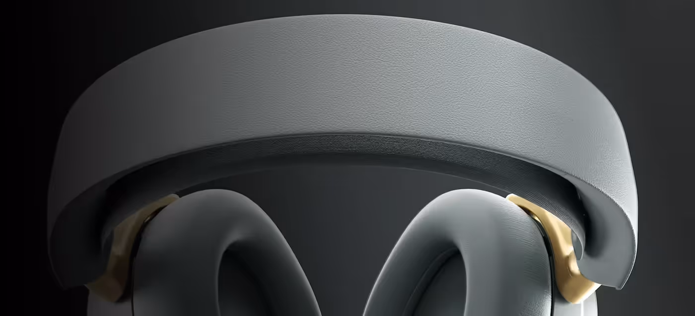 SteelSeries Arctis Nova Elite Wireless headset comfort design