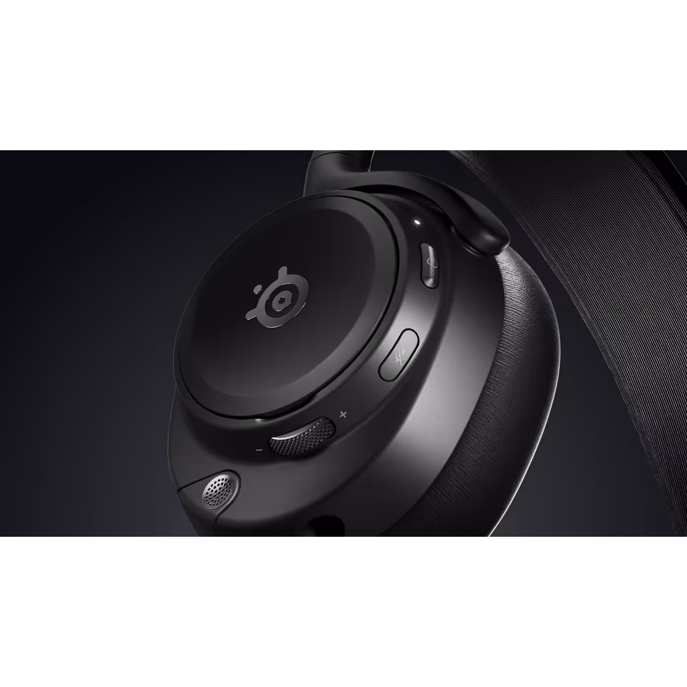 Arctis Nova Pro Omni Black earcup controls close-up