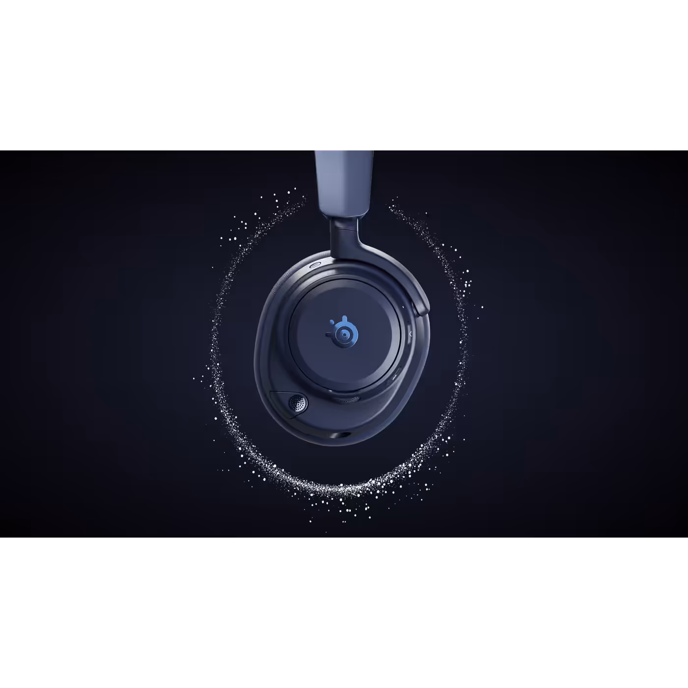 Arctis Nova Pro Omni Midnight Blue earcup with the ANC effect