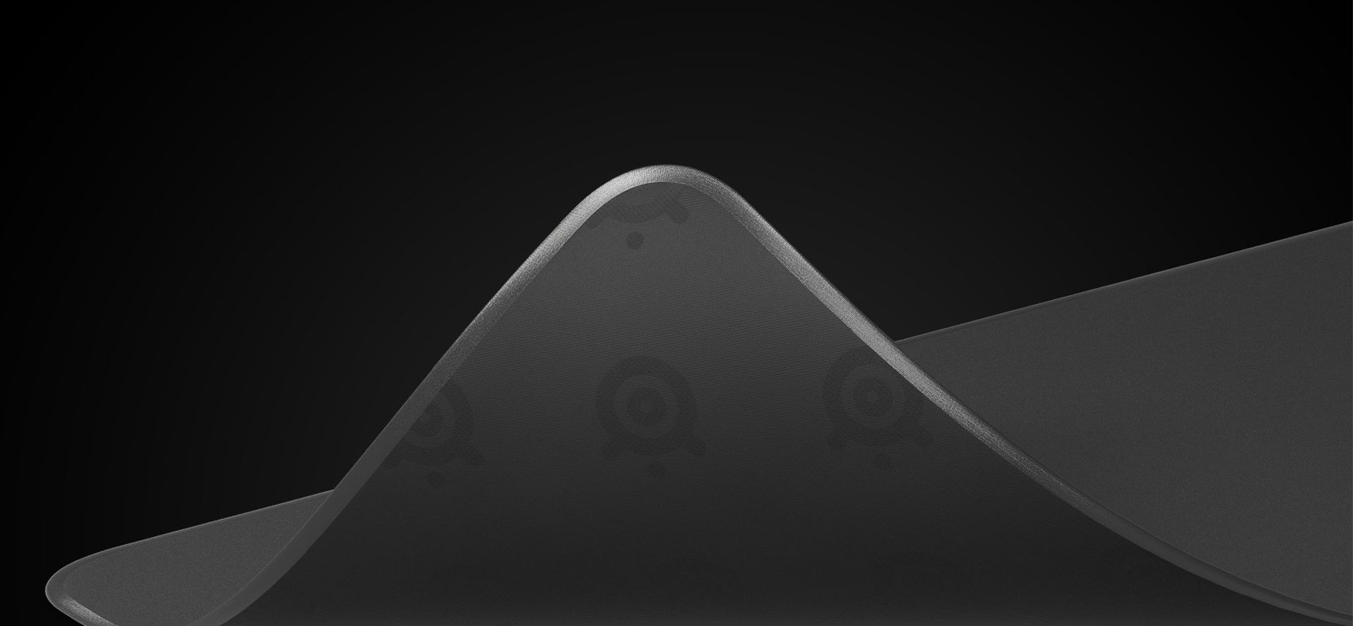 Steelseries QCK EDGE Series Gaming Mousepad - Never-Slip Base