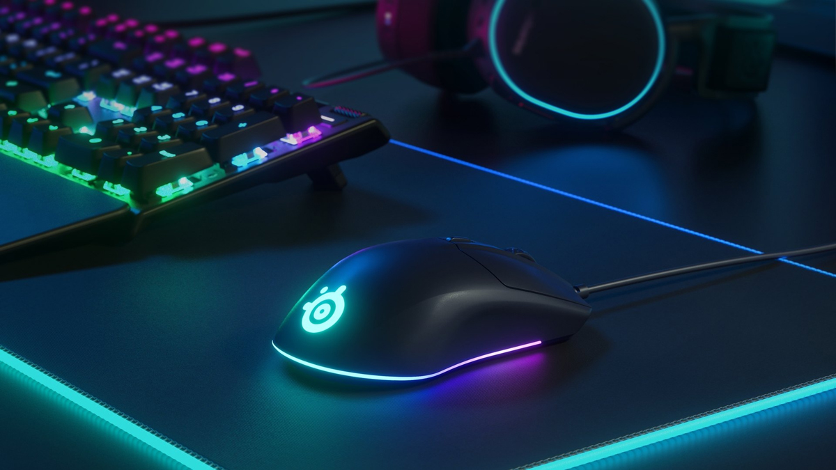 Customizable RGB lighting of SteelSeries Rival 3