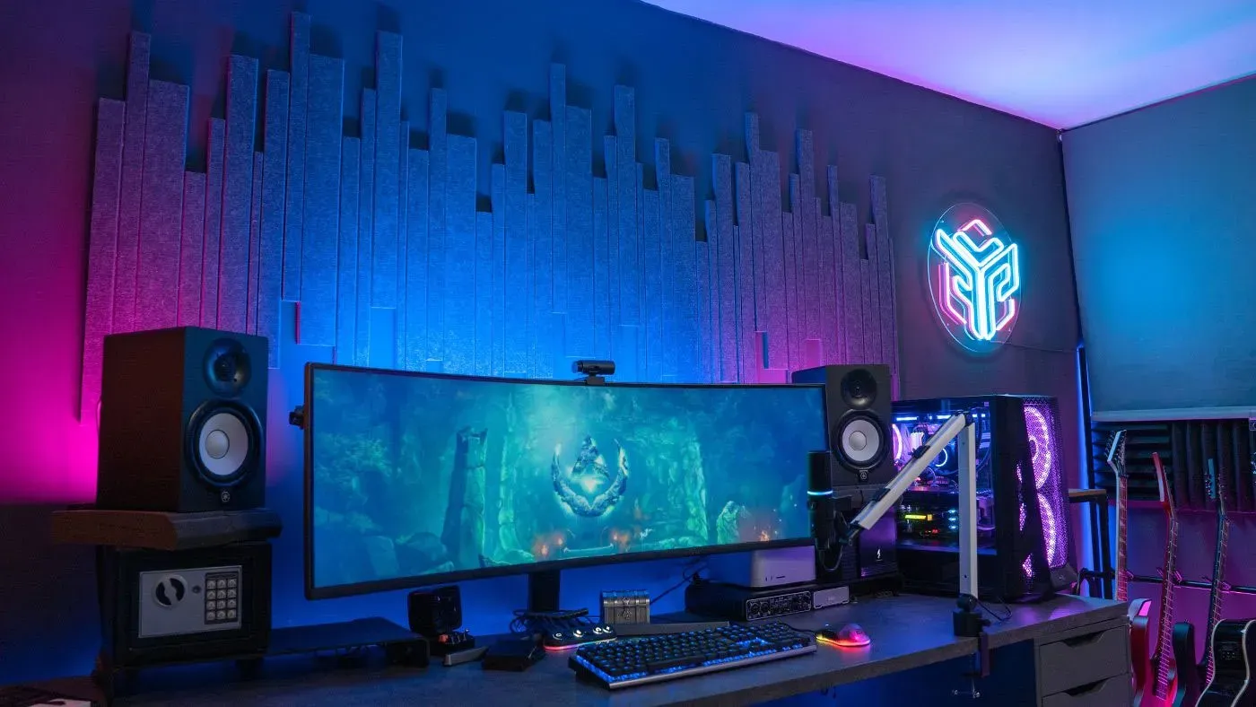 Streamplify Acoustic Panel with customizable and easy installation features