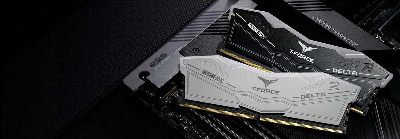 The reinforced PMIC cooling area on a T-Force DELTA RGB DDR5 memory module