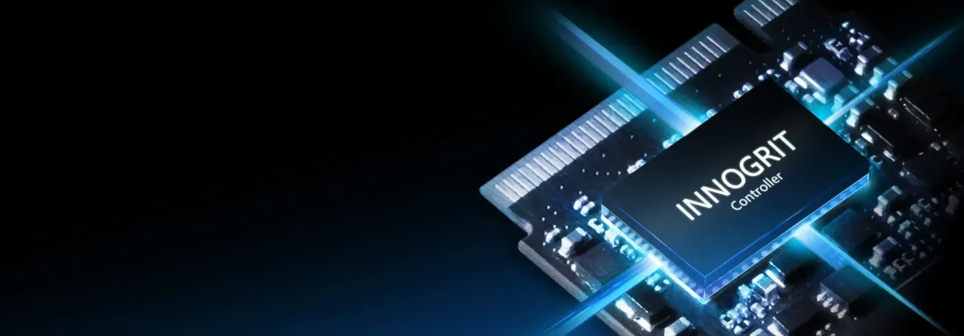 The T-Force G70 PRO PCIe Gen4 NVMe SSD viewed from above