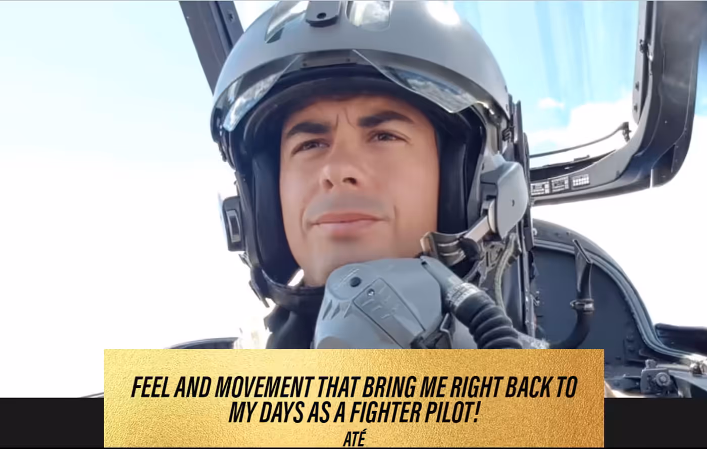 Angled view of the 1:1 scale Thrustmaster F-16C Viper replica grip