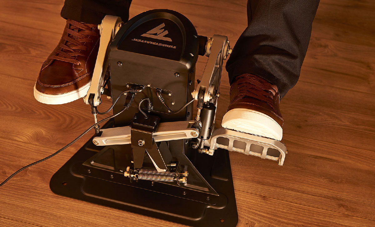 Thrustmaster TPR Pendular Rudder - Adjustable Design
