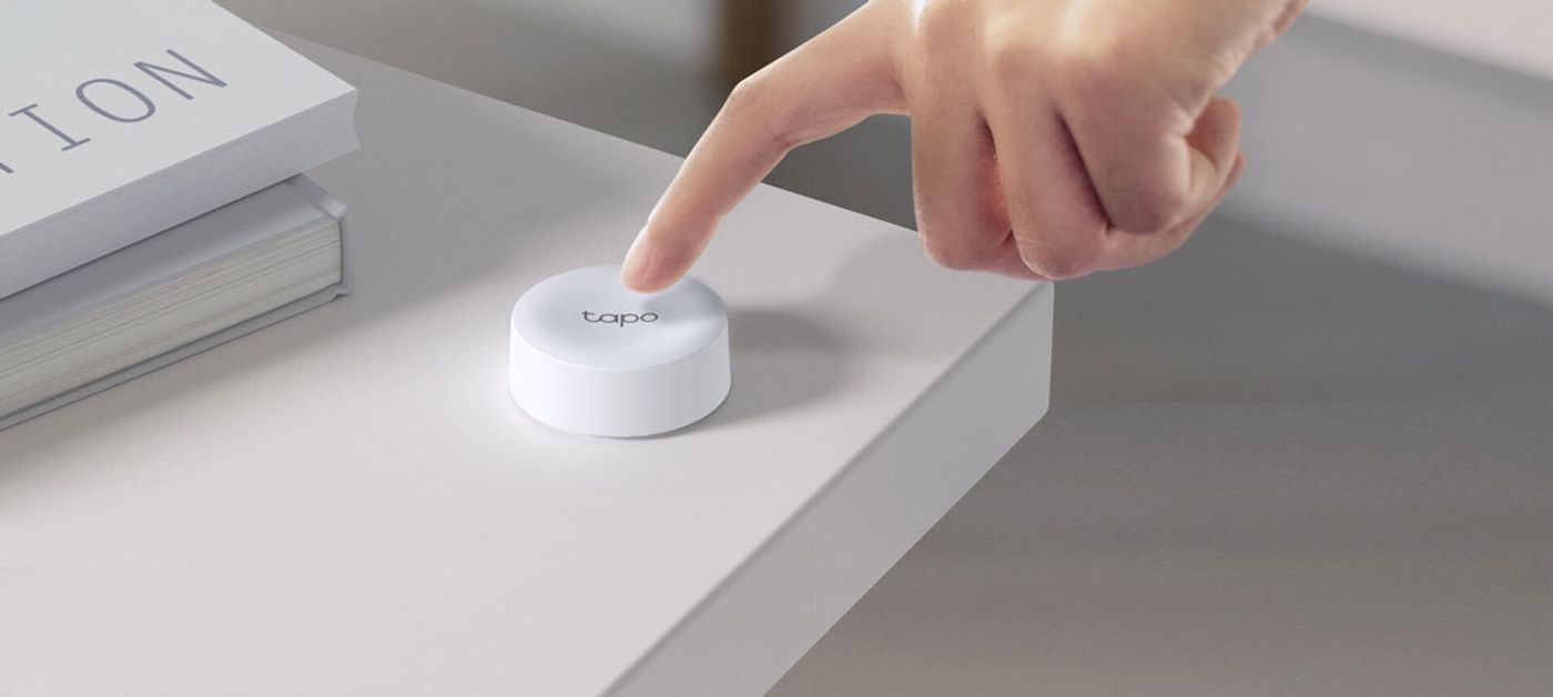 TP-Link Tapo S200B wireless smart button shown from the front