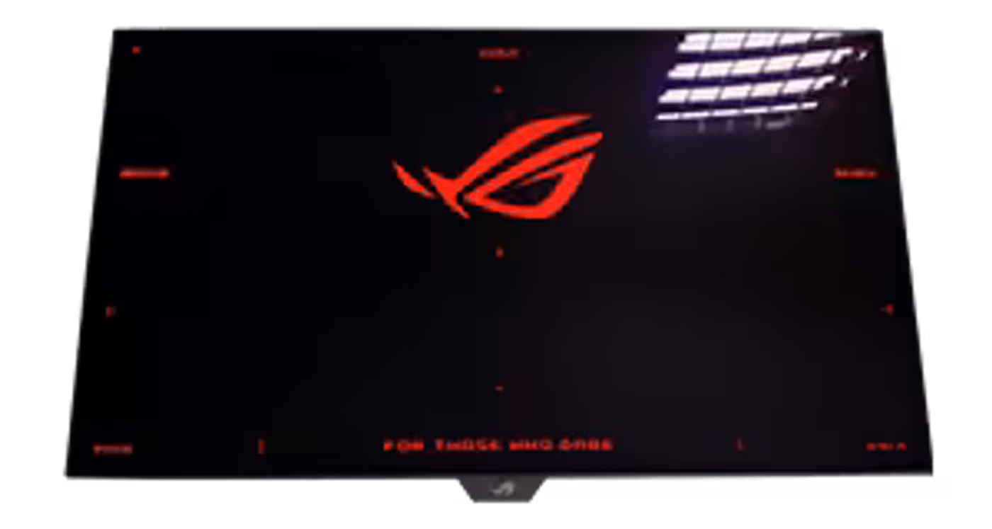 TrueBlack Glossy WOLED comparison showing darker and clearer monitor imagery