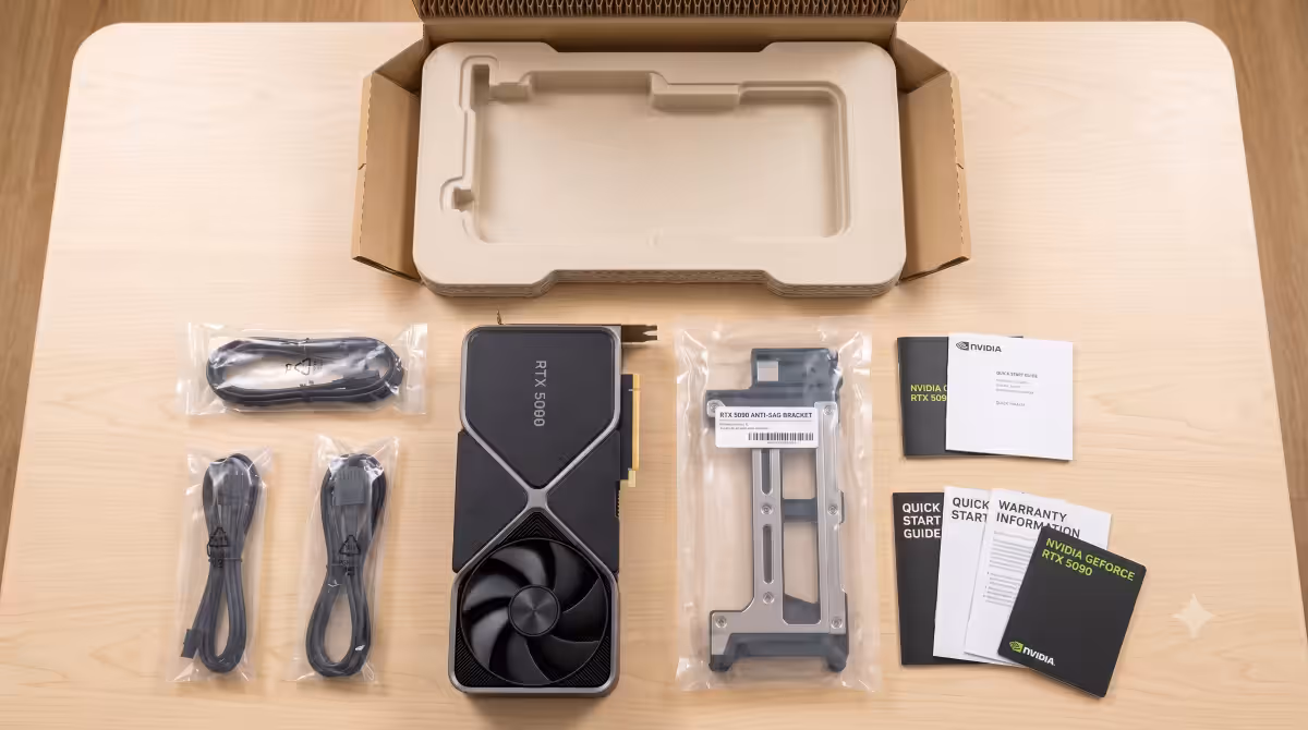 Included anti-sag bracket from RTX 5090 box