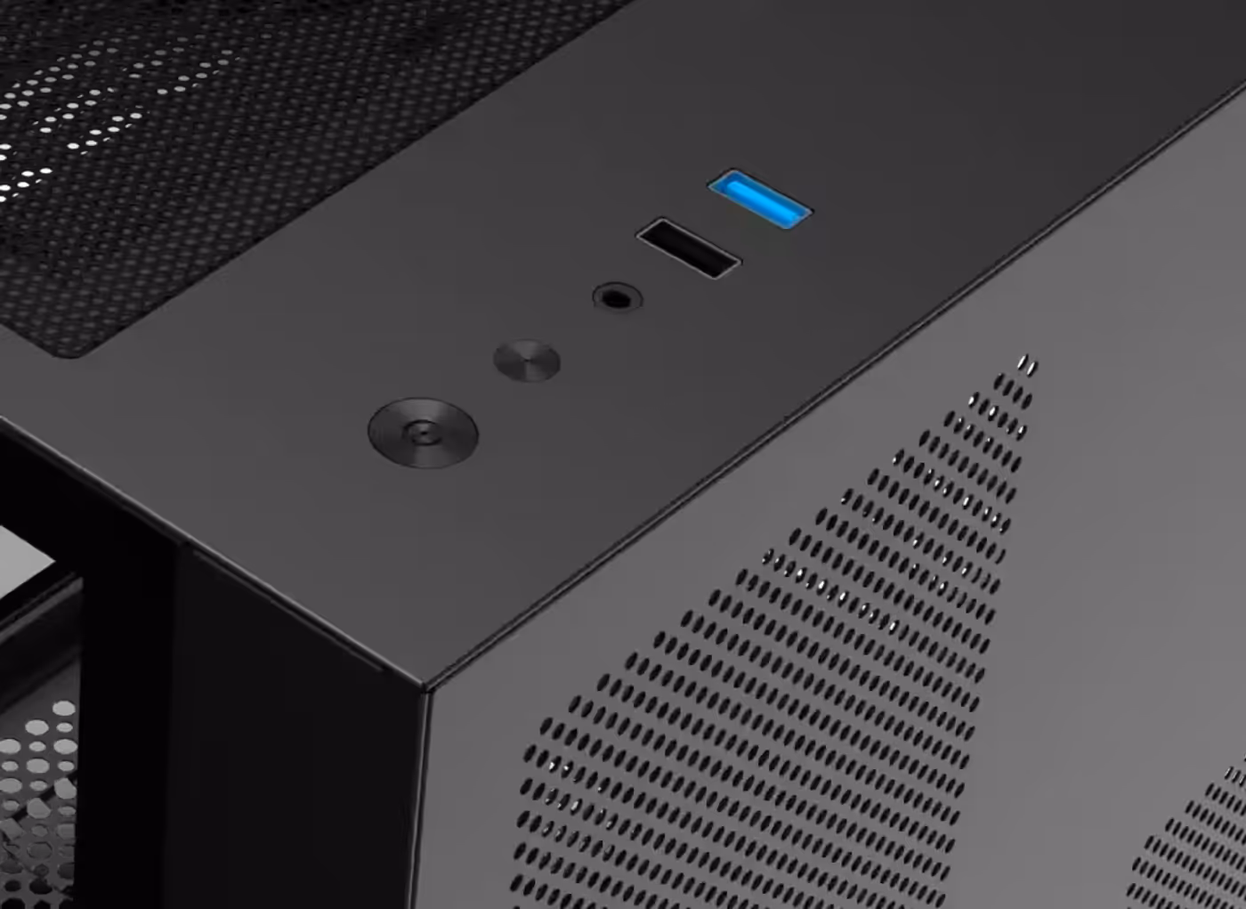 Top mounted I/O ports and buttons on the Xigmatek Aqua M Lite case