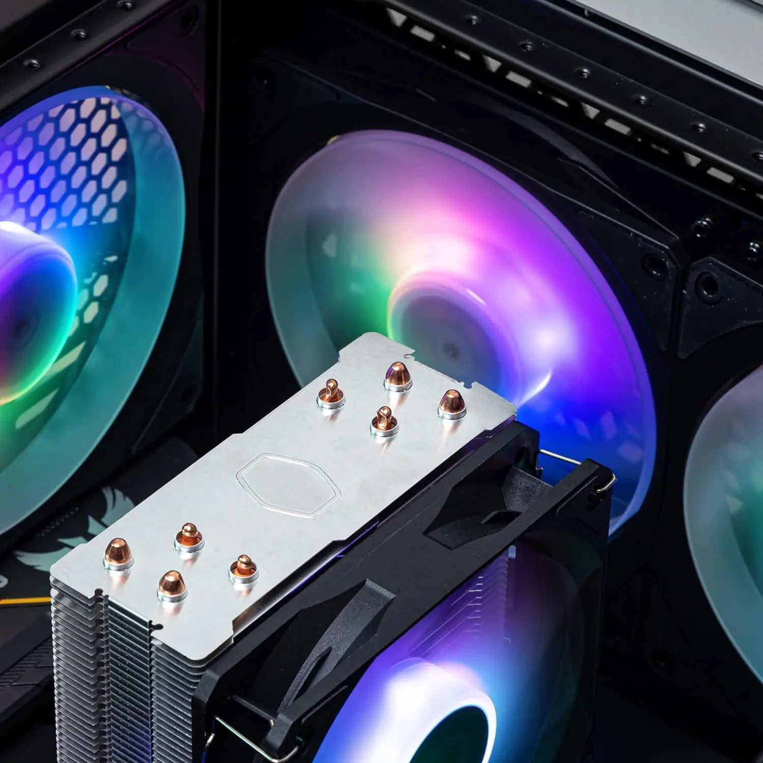 cooler-master-mobius-120p-argb-case-fan-1500px-gallery-v2-0006.webp